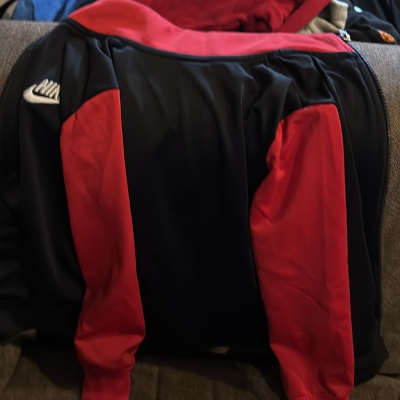 Nike Red and Black Tracksuit - Picture 12 of 12